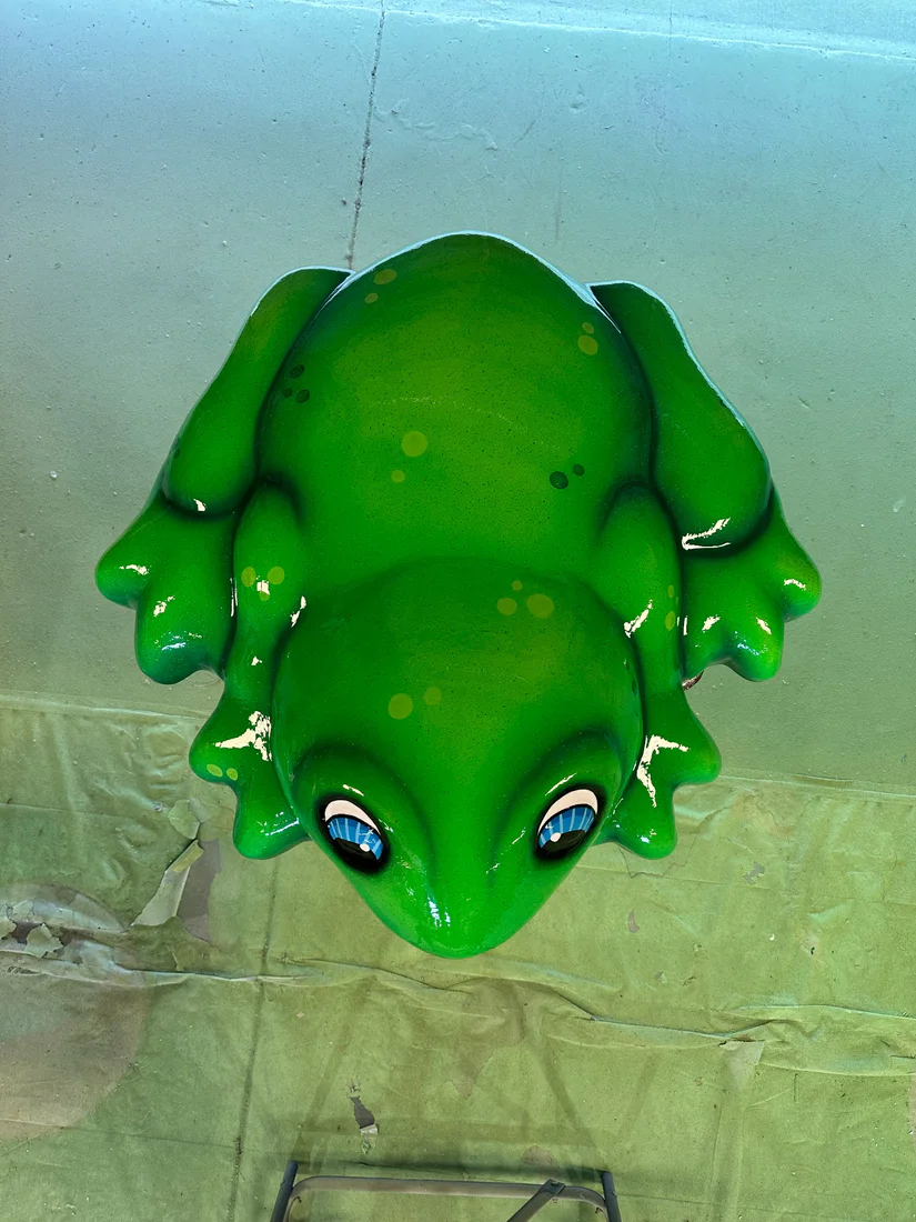 Green frog commercial aquatic floatable